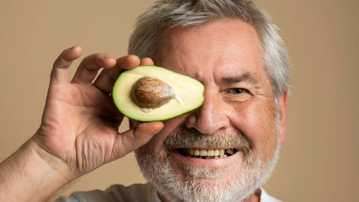 15 Vital Foods That Help You Stay Active and Independent in Retirement