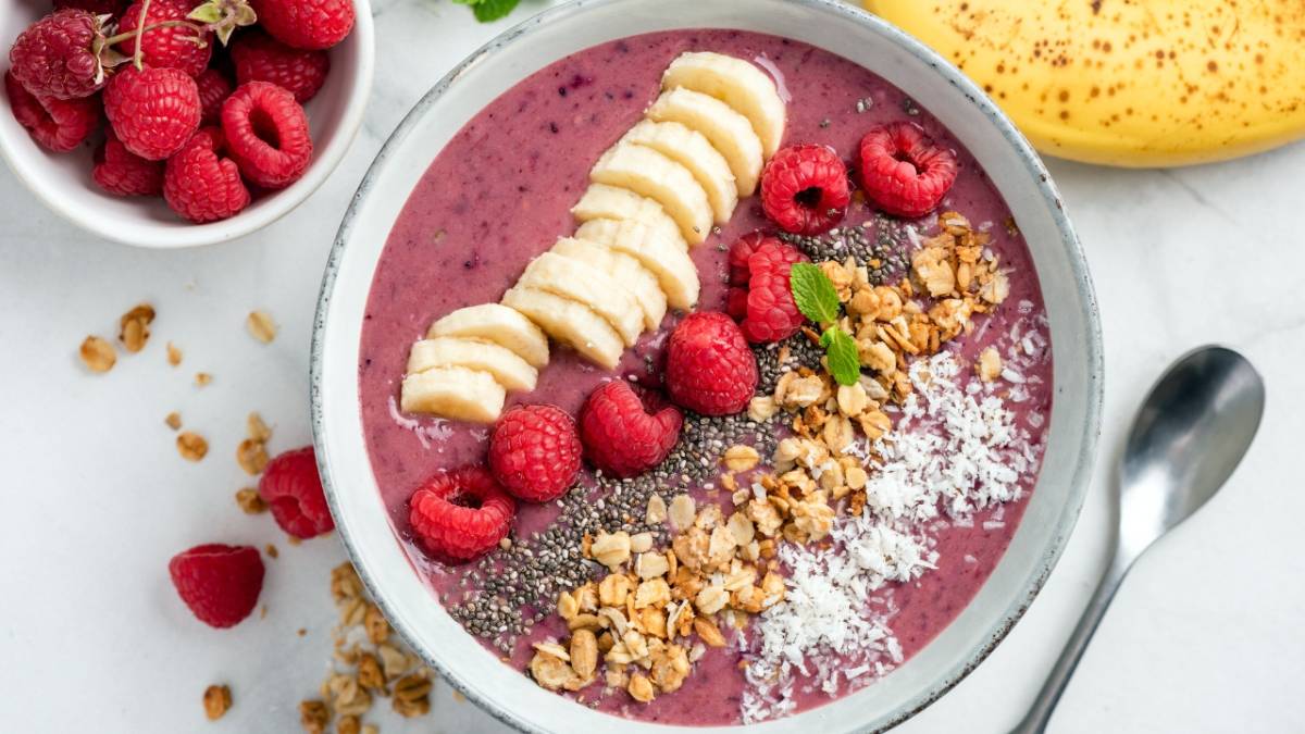 2-Minute Protein-Packed Smoothie Bowls