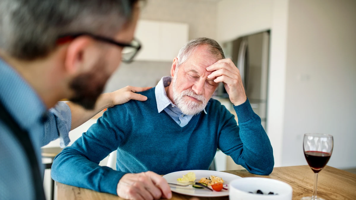 Brain Fog After Lunch? Here's What Nutritionists Actually Eat To Stay Sharp