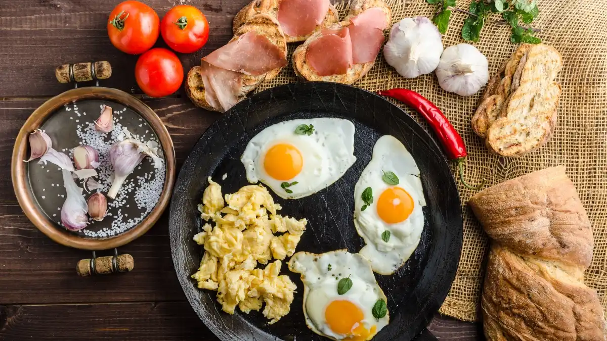 Breakfast for Dinner Protein-Packed Omelette Bowl