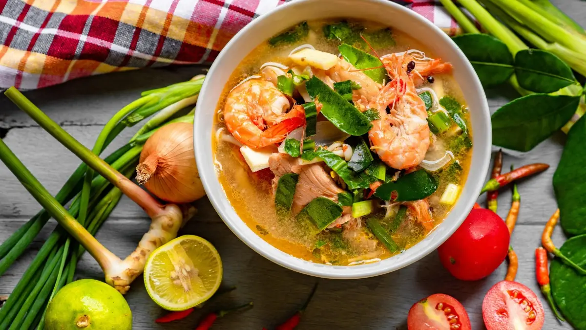 _Coconut Curry Shrimp in a Pineapple Bowl