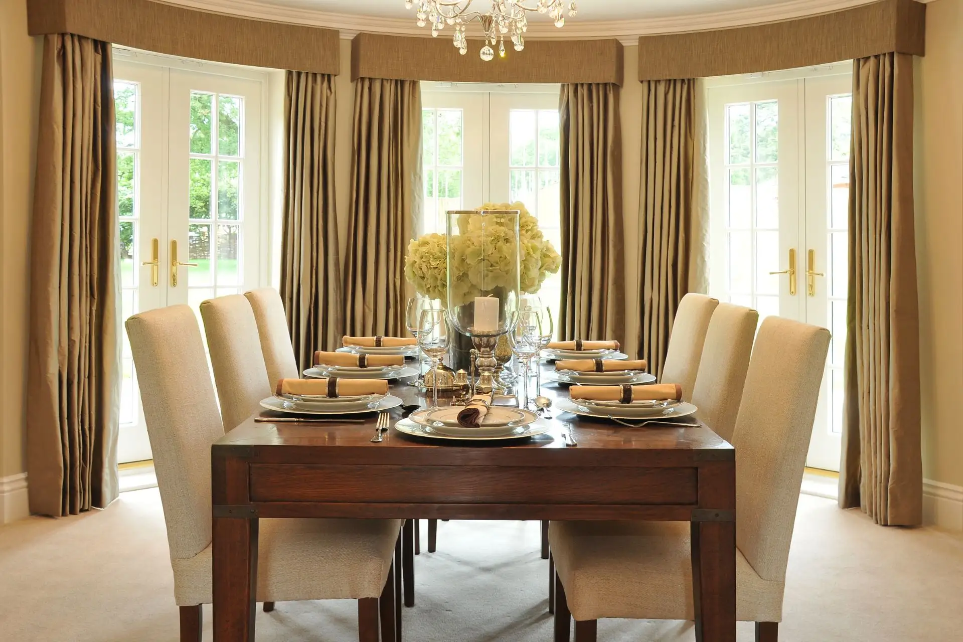 Dining Elegance Room