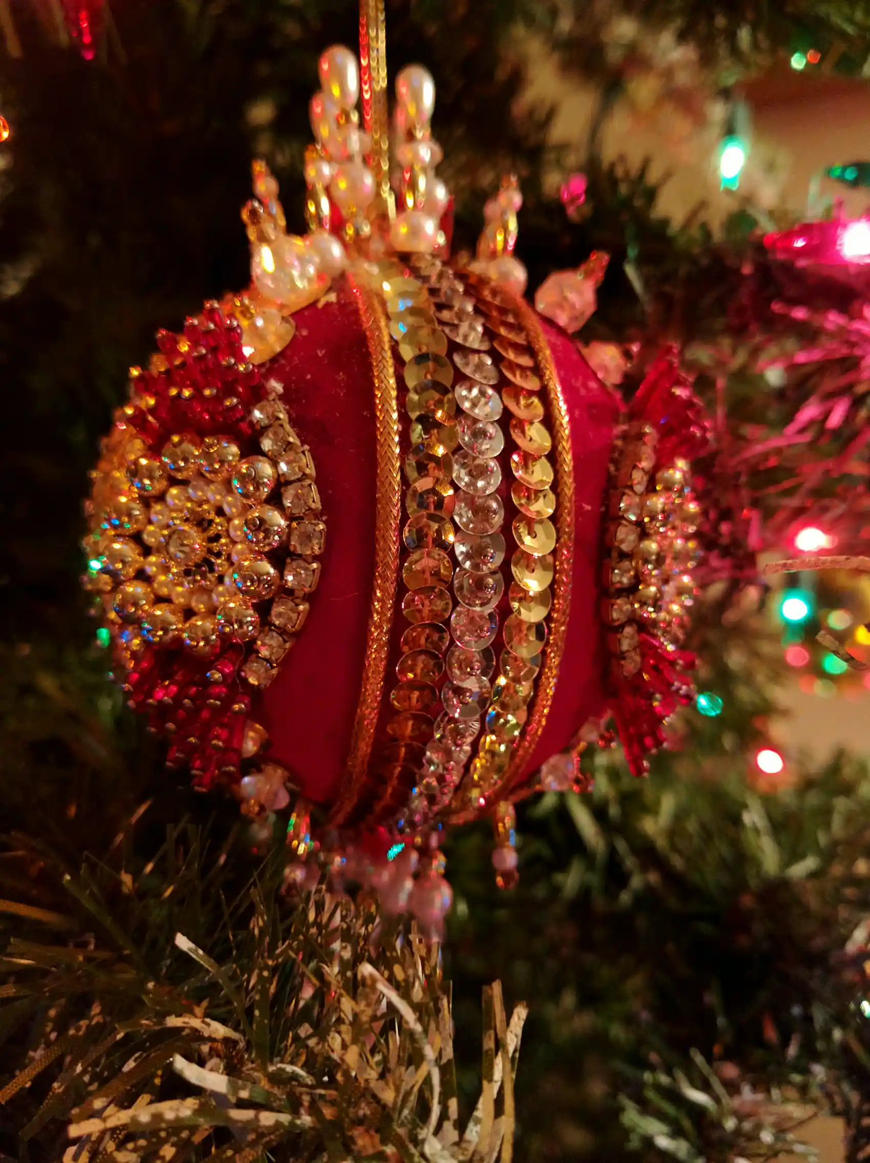 Jeweled Scarlet & Gold Bauble