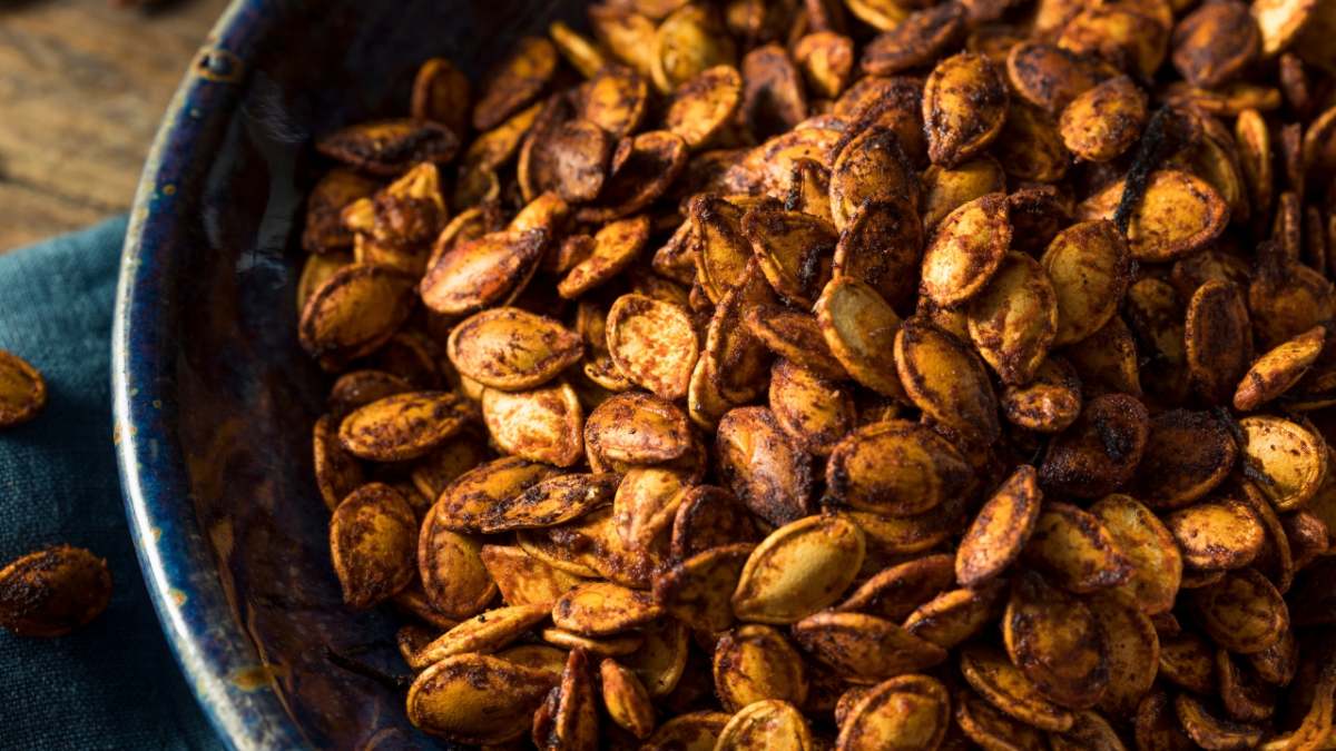 Spicy Roasted Pumpkin Seeds