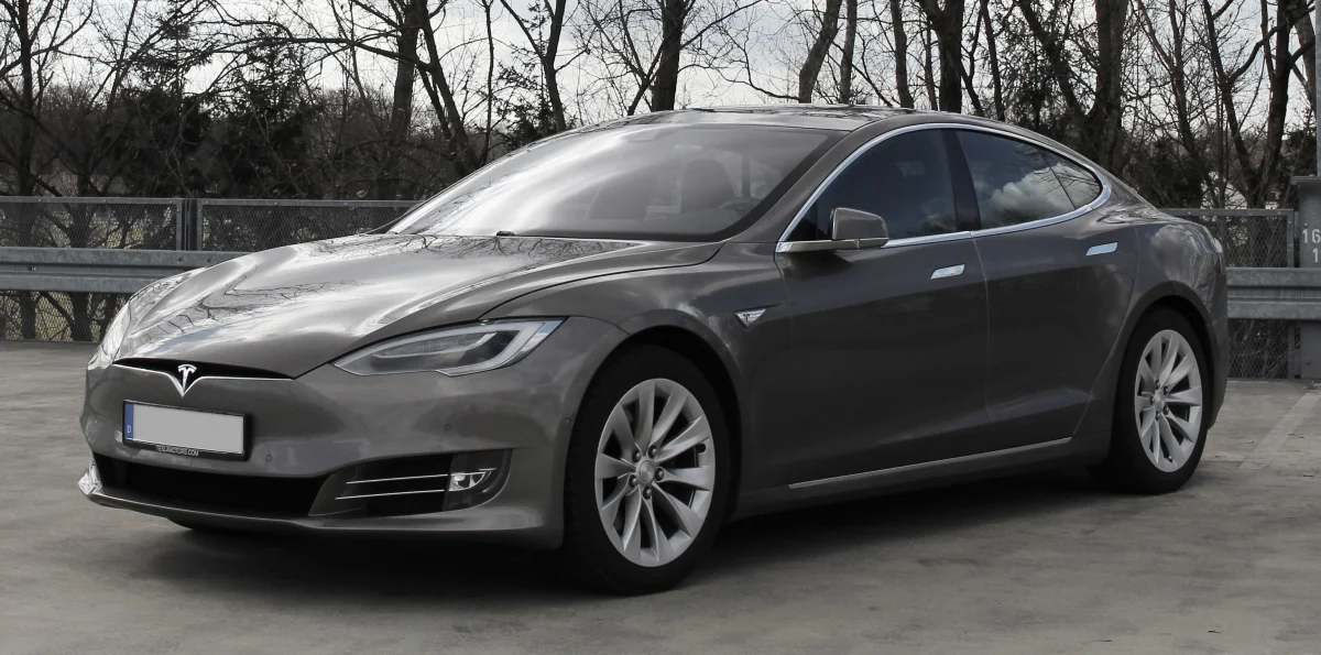 Tesla Model S P100D