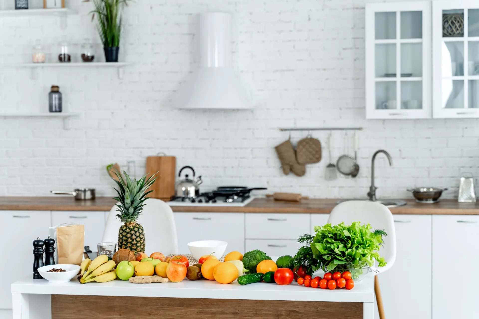 The Harvest Table Centerpiece