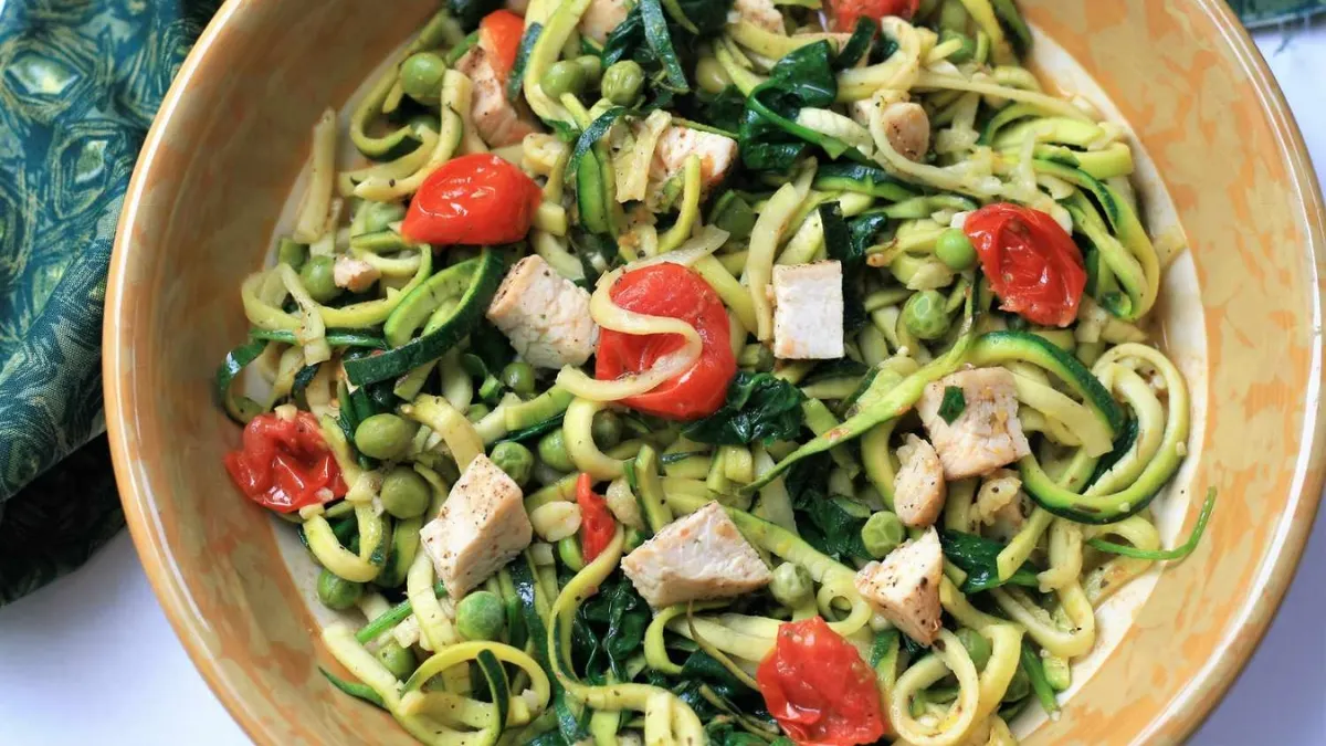 Zoodle Zest Spiralized Dinners in Under 15 Minutes