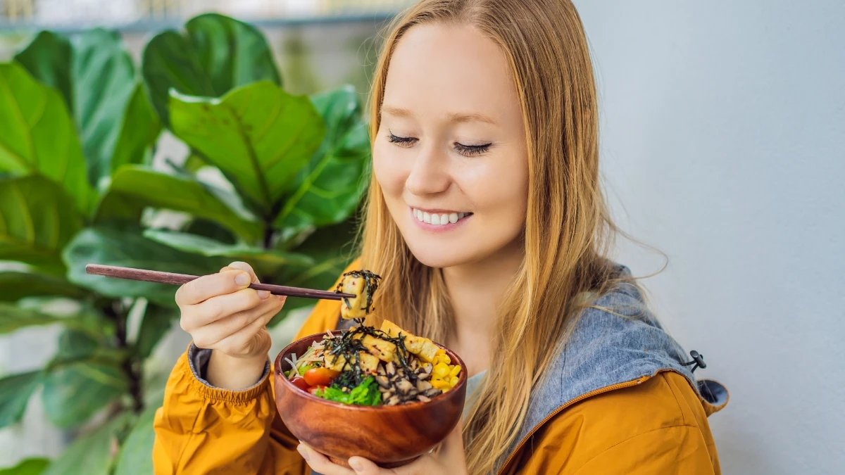 woman eating food